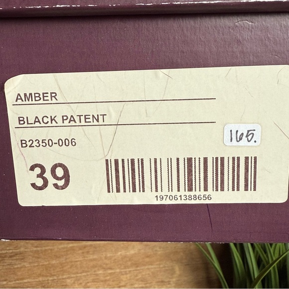 NEW Bueno Black Patent Amber Women's Open Back Clog - Picture 11 of 15